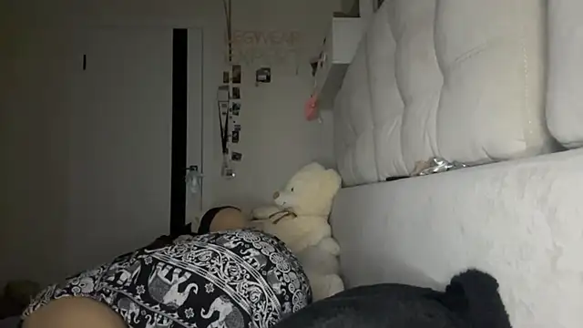 Czat XXX na żywo – AriaMeire