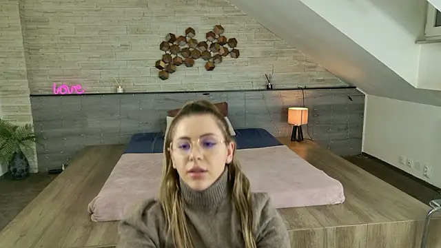 Chat XXX ao vivo de hornyb33_