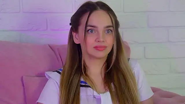 AnitaVenture: онлайн-секс-чат