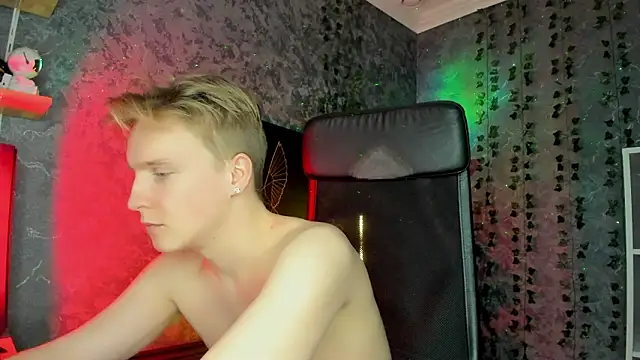 دردشة AlexxSweet الجنسية المباشرة