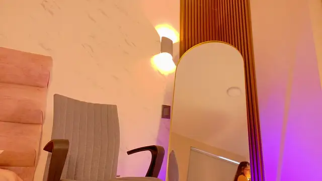 We_DM élő XXX-chatje