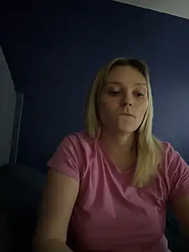 Sky25x's Webcam Show