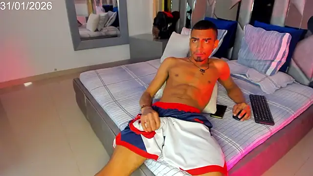 Rpoolrboy 网络视讯表演