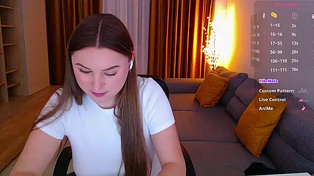 _Mia_Adams élő XXX-chatje