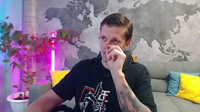 VikingChrisss Live XXX-Chat