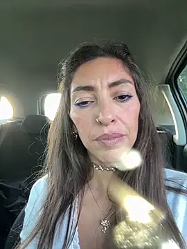 Chat XXX ao vivo de Amani_thewolf