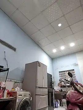 عرض كام Famrita