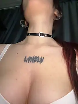 MaryMe__ élő XXX-chatje