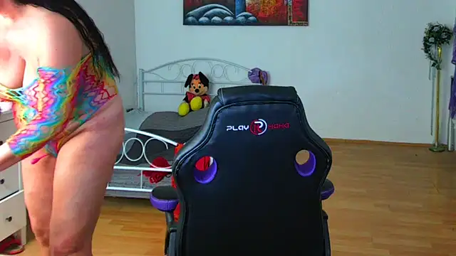 Chat +18 de Sylly ao vivo