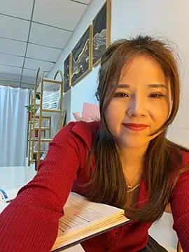 Efangfang 网络视讯表演