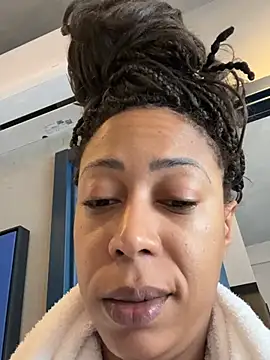 dianagolley420 网络视讯表演