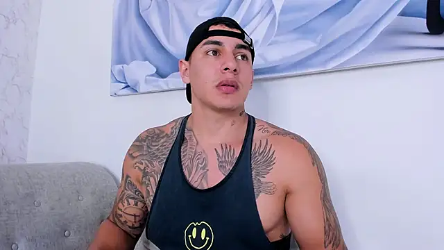 Chat XXX en directo de MassimoCo_