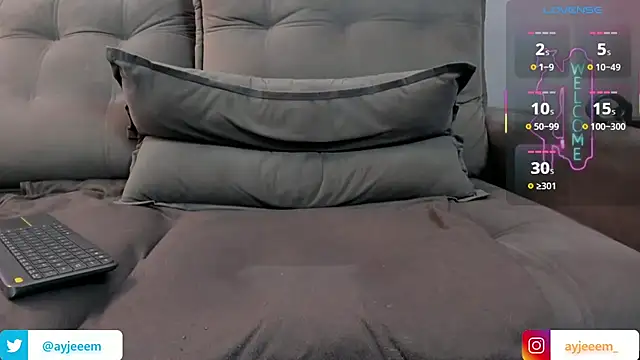 Show de AyJeeEm na webcam