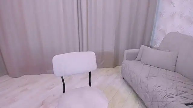 DianaMagestic: απευθείας συνομιλία ΧΧΧ