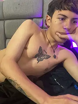 Chat XXX ao vivo de NaytonFreeman