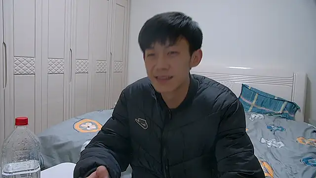 paofu-001: διαδικτυακό σόου στην κάμερα