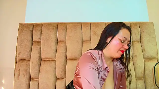 CharlotteSchmidtt 라이브 XXX 채팅