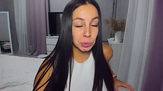 Chat +18 de AvisFlowers ao vivo