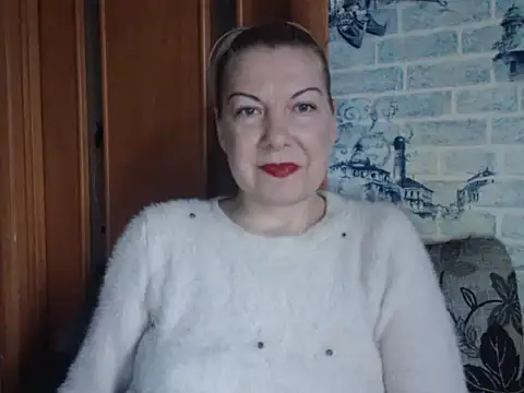 Chat +18 de Lillia_Ray ao vivo