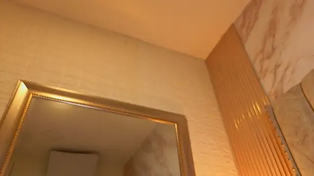 دردشة MeganIsPerfect الجنسية المباشرة