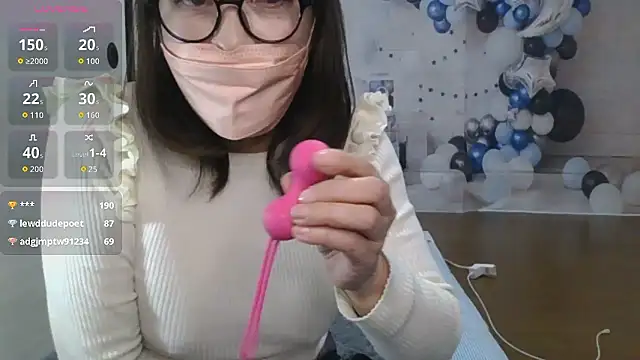 Chat +18 de moko1121 ao vivo