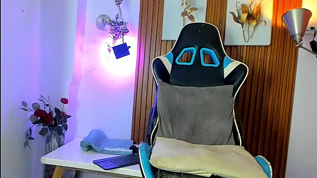 jhossua_xxx's Webcam Show