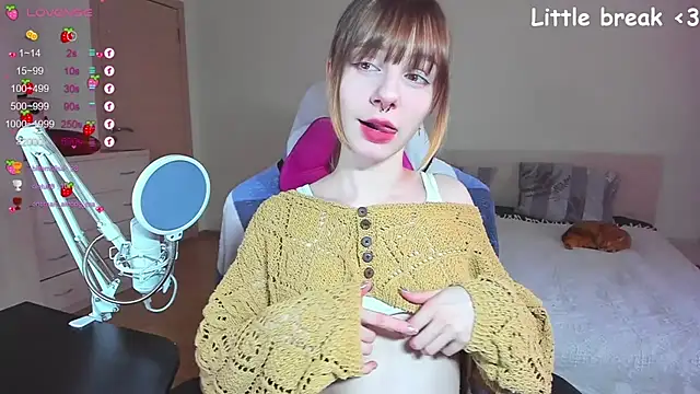 kawai_power_uwu élő XXX-chatje