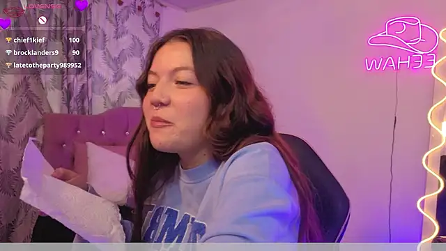 kissy_tay Chat XXX in diretta