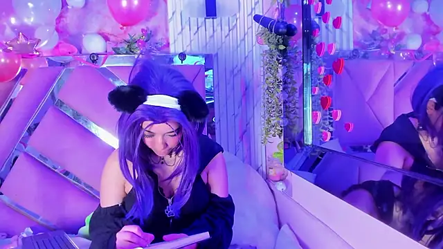 Chatroom XXX en direct de Akane_Hikari_