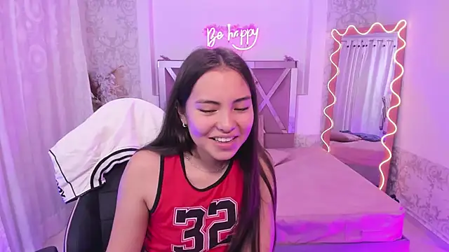 ISABELA_TAY élő XXX-chatje