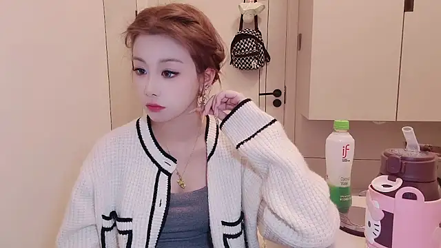 xinxin-baby3 现场XXX聊天