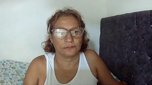 แชท XXX สดของ charrysexy1