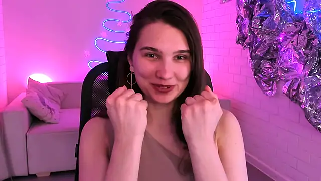 TessaMill élő XXX-chatje