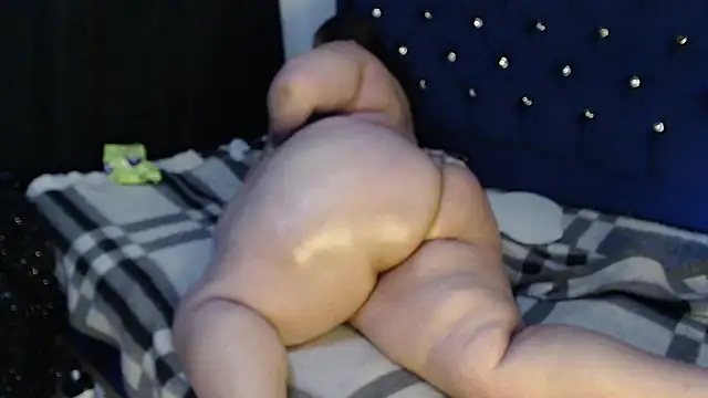 Chat XXX en directo de Danna_chubby_