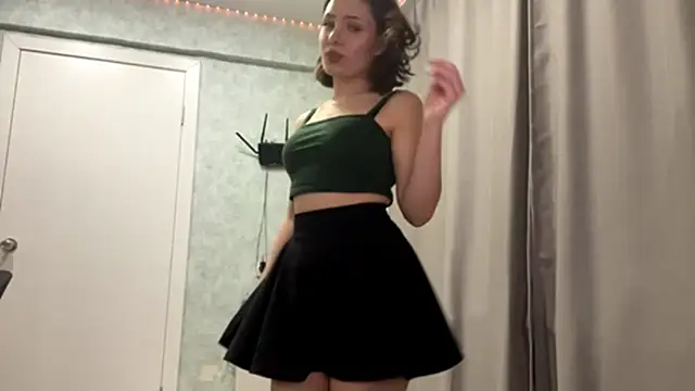 FoxieFlare Webcam Show