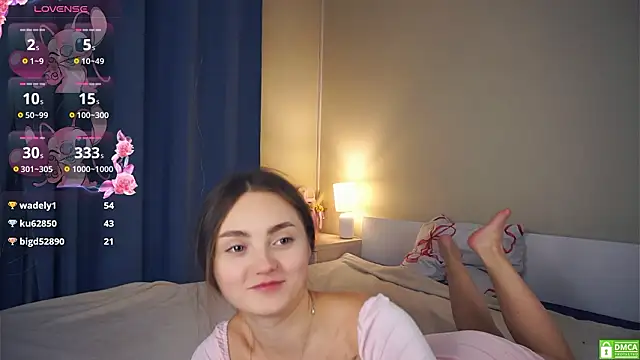 LoraDavi Chat XXX live