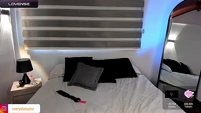 MERIDA_TAYLOR 라이브 XXX 채팅