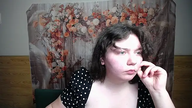 NeonilaLisova Webcamshow