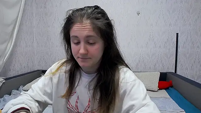 Holliy_Cooper Live XXX-Chat