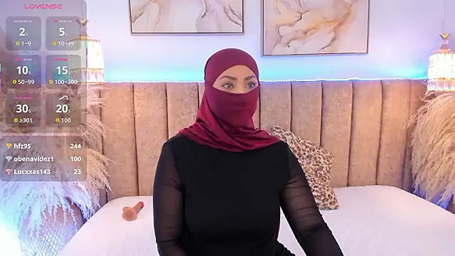 azza__のライブXXXチャット