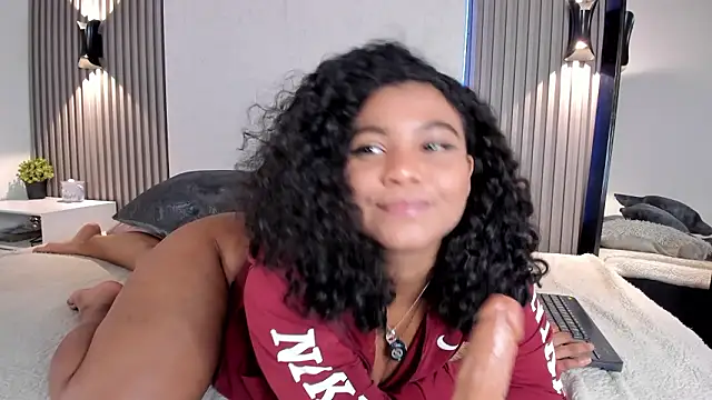 Czat XXX na żywo – Zafiiraa