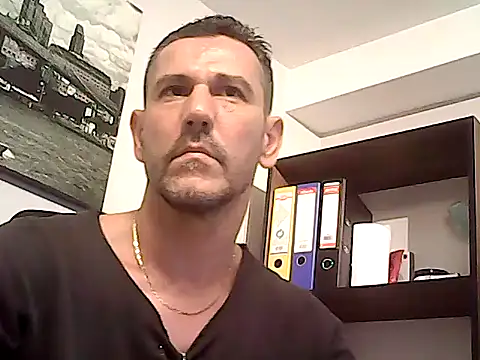 mastercharisma35 – Naživo XXX chat