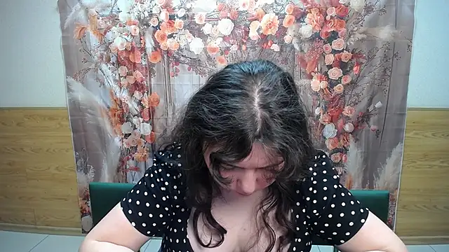 NeonilaLisova Chat XXX live