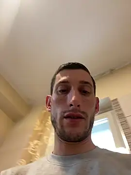 Gionnytav 网络视讯表演