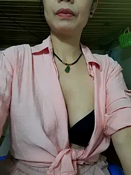 عرض كام Basanis68