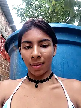 chaparritahot99のライブXXXチャット