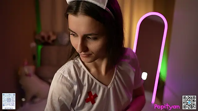 popityan1's Live XXX Chat