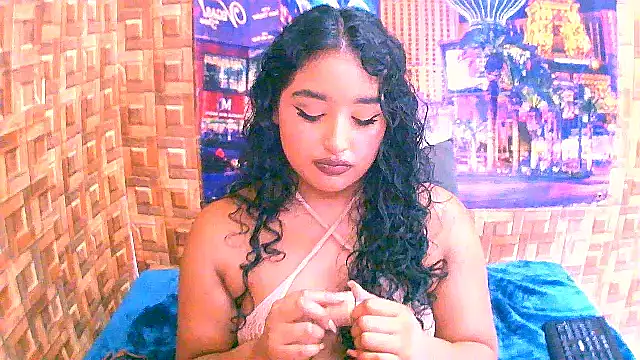 IndianAngel4u's Live XXX Chat