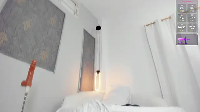 lannarusso_ Show in webcam