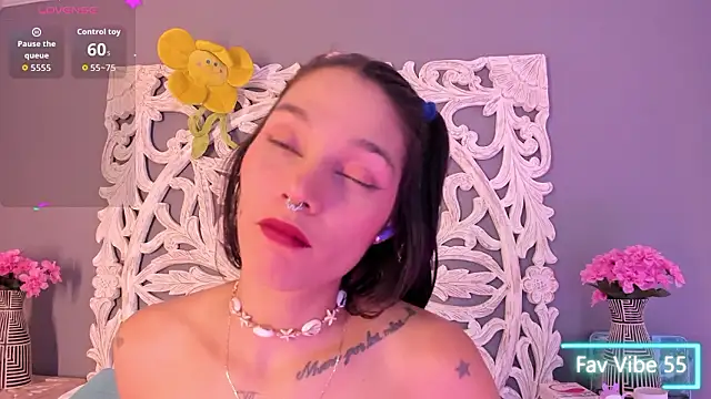 Czat XXX na żywo – loraineblake
